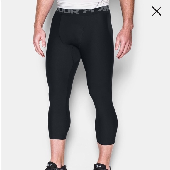 Under Armour Other - Under armor cropped compression leggings NWT
